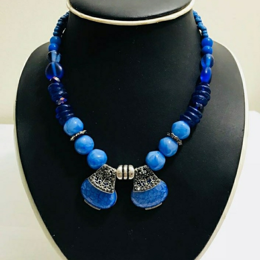 NEW Handmade Blue Beaded Necklace